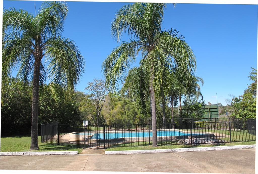 Y Motels Gympie Extérieur photo
